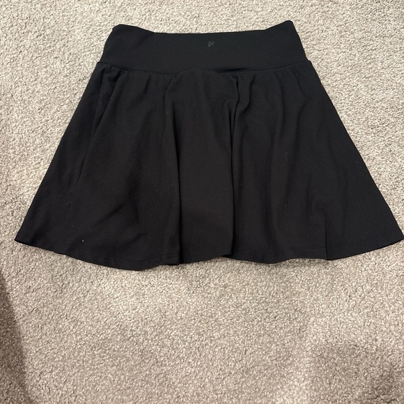 PacSun Black Skater Skirt - Picture 2 of 3
